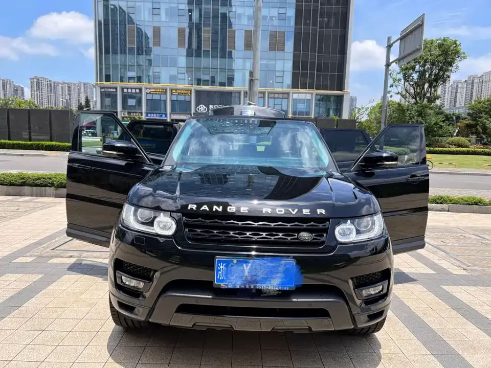 Land Rover Sport