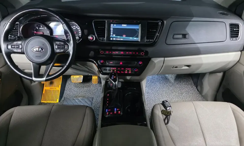 Kia Canival