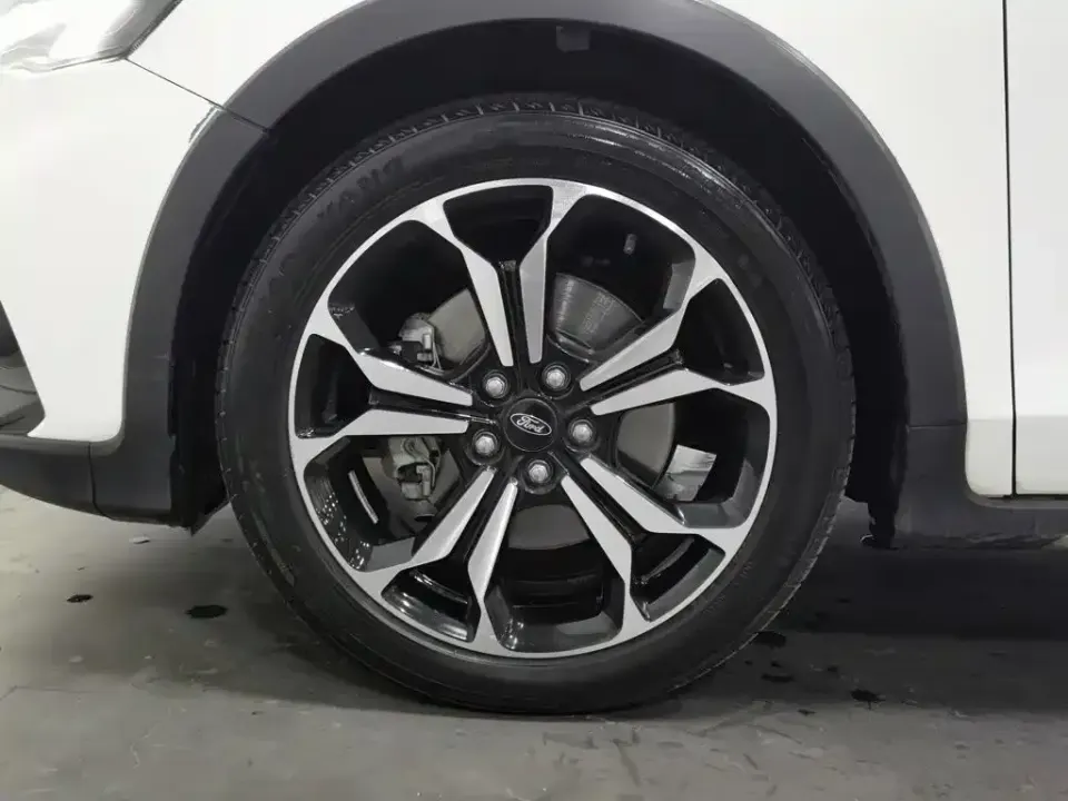 Ford Focus Active