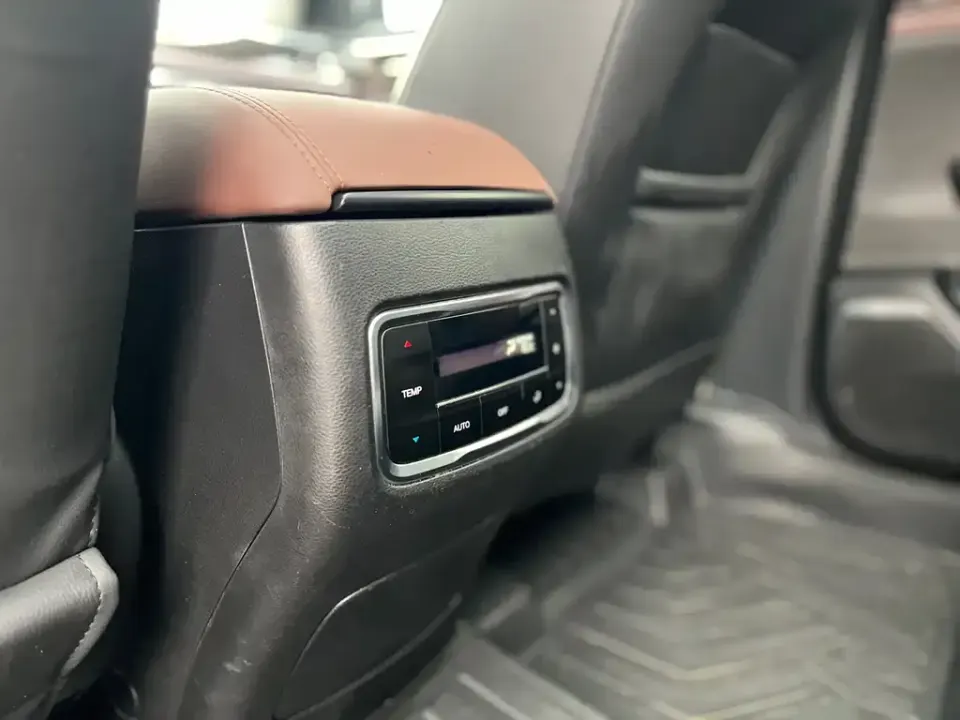 GAC Trumpchi GS8
