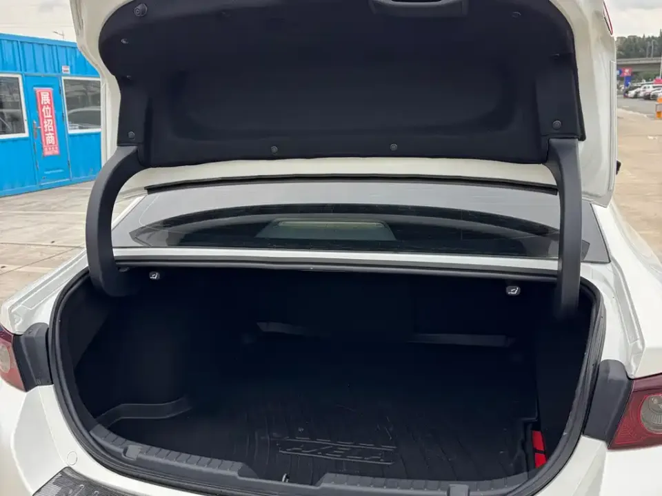 Mazda 3 Axela