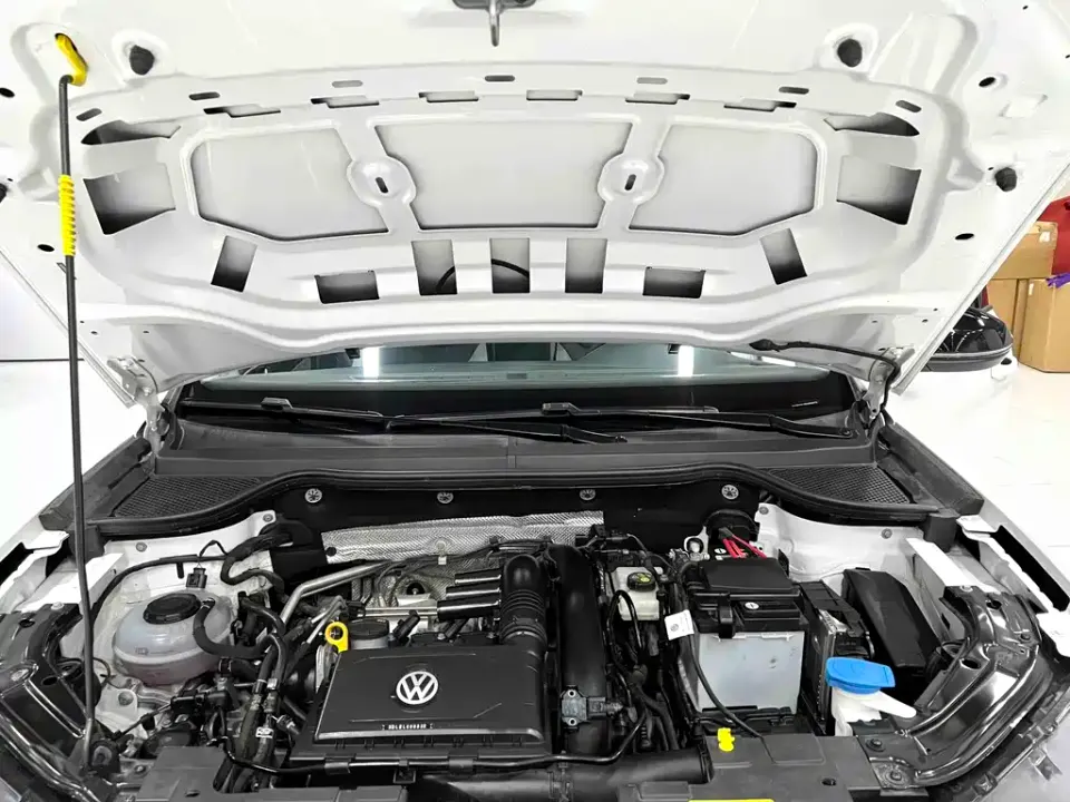 Jetta VS7