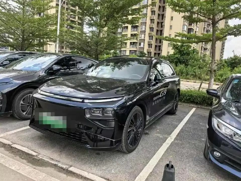 Xpeng G9