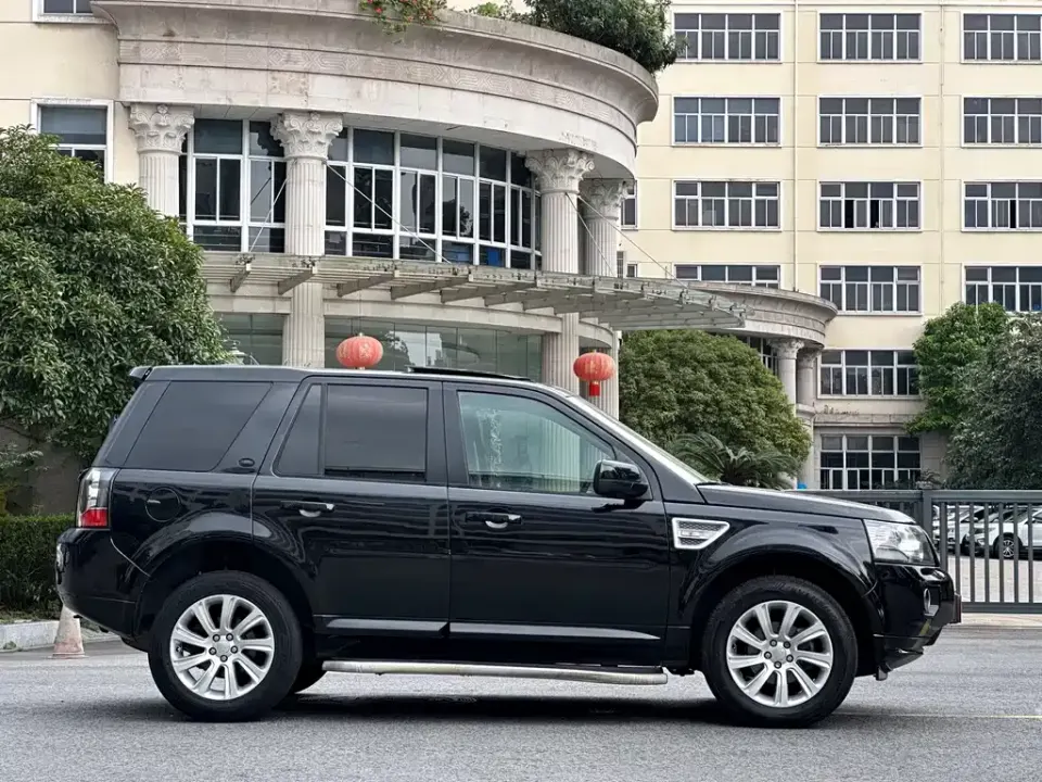Land Rover Freelander 2