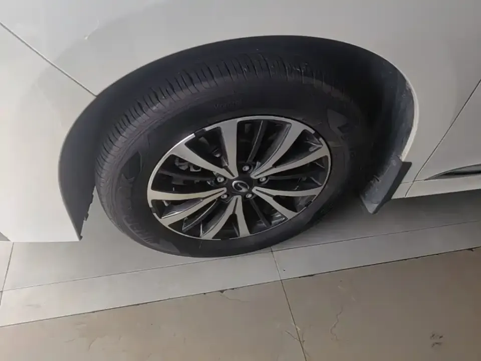 GAC Trumpchi M8