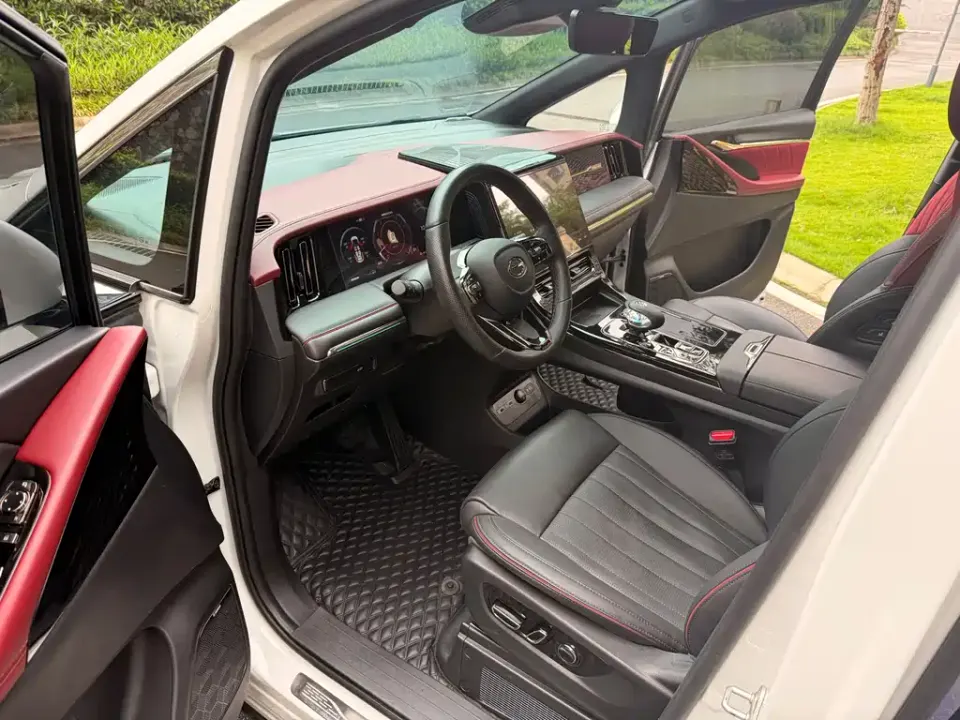 GAC Trumpchi M8