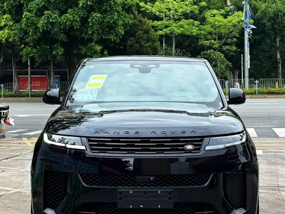 Land Rover Sport