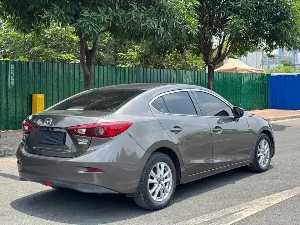 Mazda 3 Axela