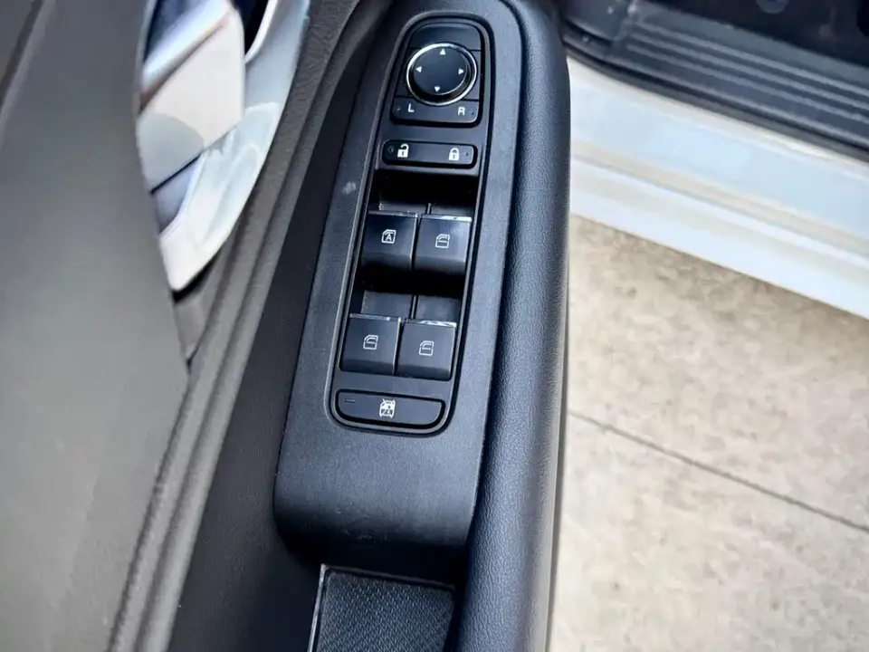 GAC Trumpchi M6