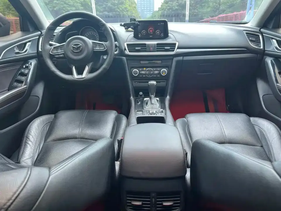 Mazda 3 Axela
