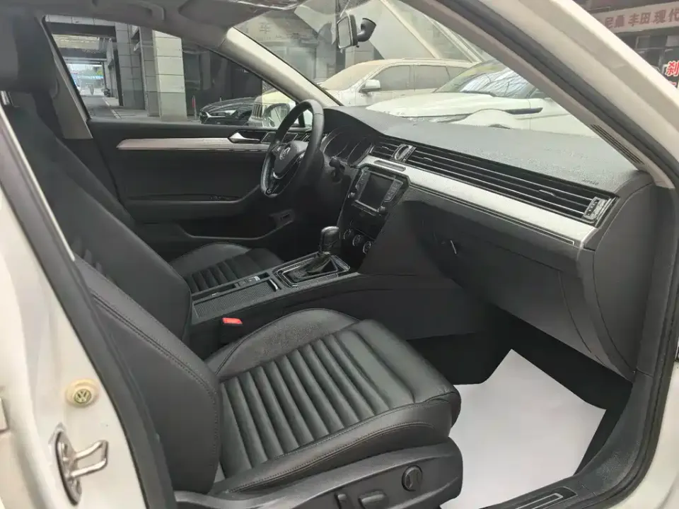 Volkswagen Magotan