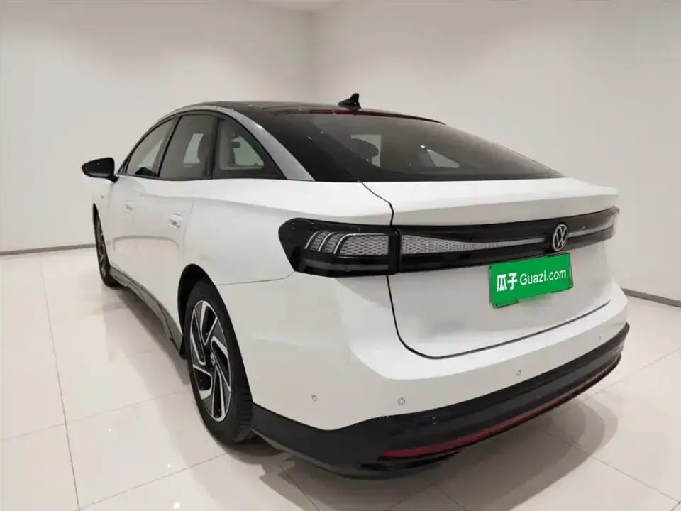 Volkswagen ID.7 VIZZION