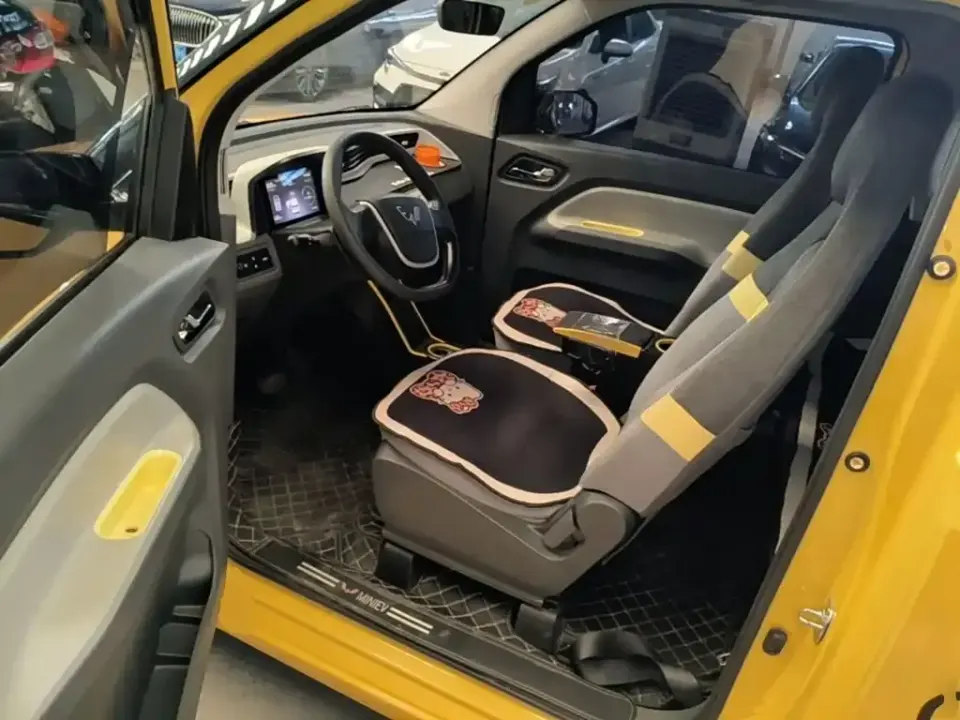 Wuling MINIEV