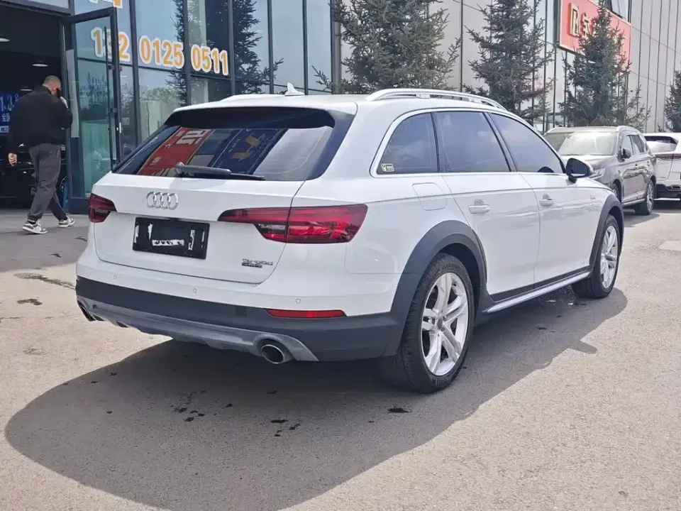 Audi A4 (Import)