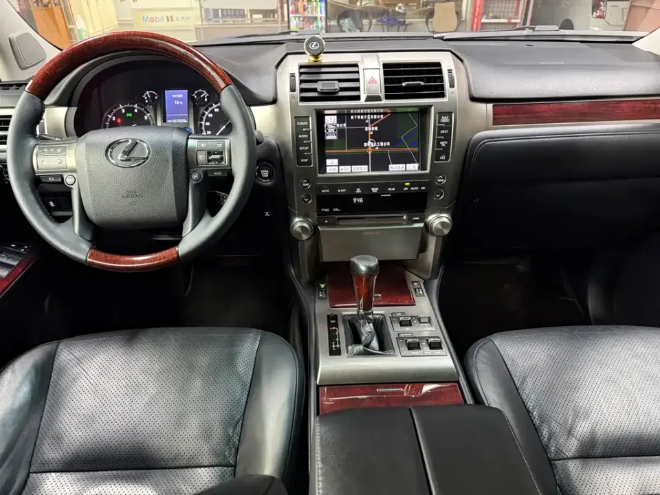 Lexus GX