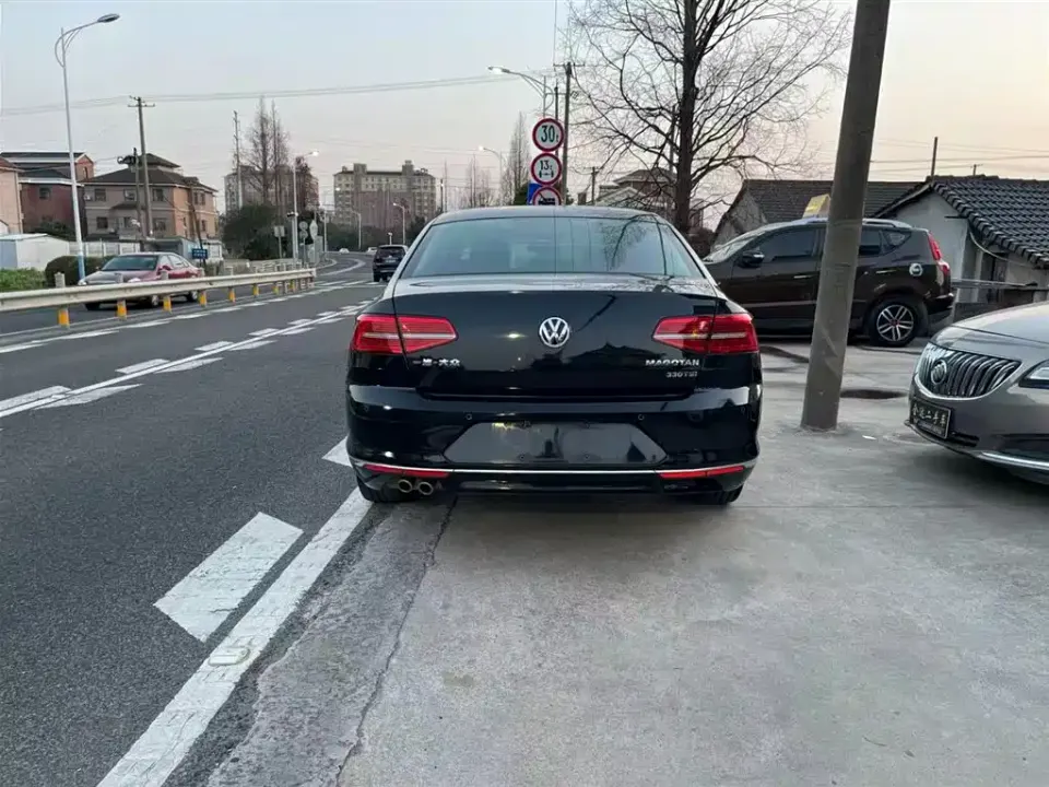Volkswagen Magotan