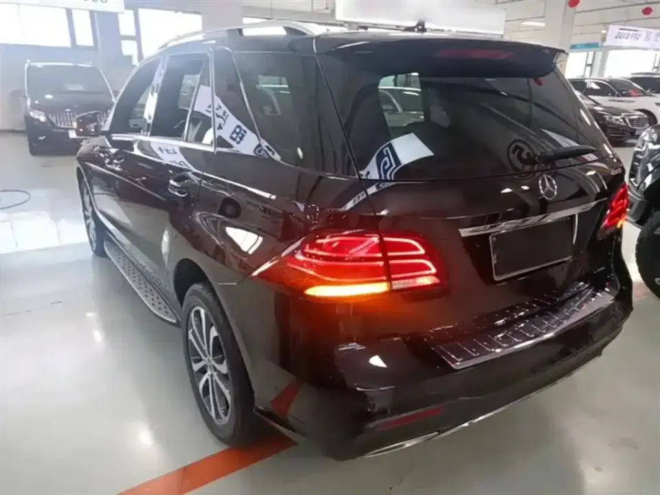 Mercedes-Benz GLE (Import)