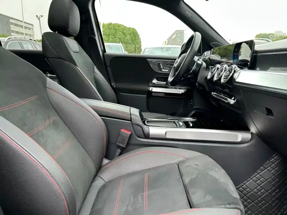 Mercedes-Benz GLB AMG