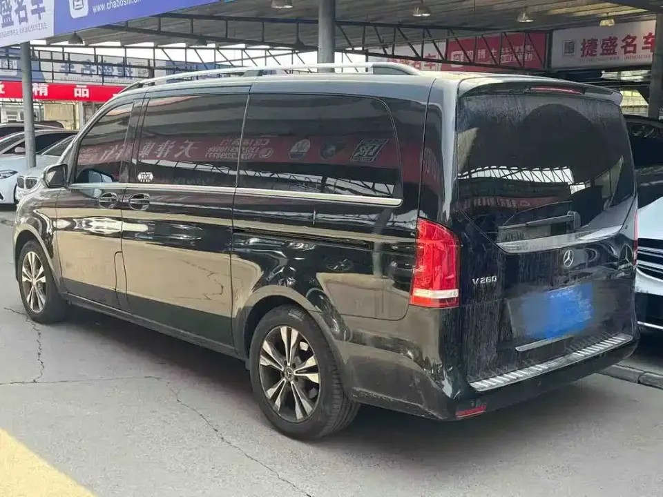 Mercedes-Benz V-Class