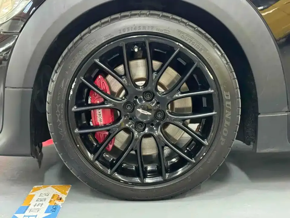 MINI Mini JCW