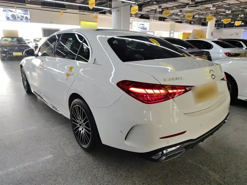 Mercedes-Benz C-Class