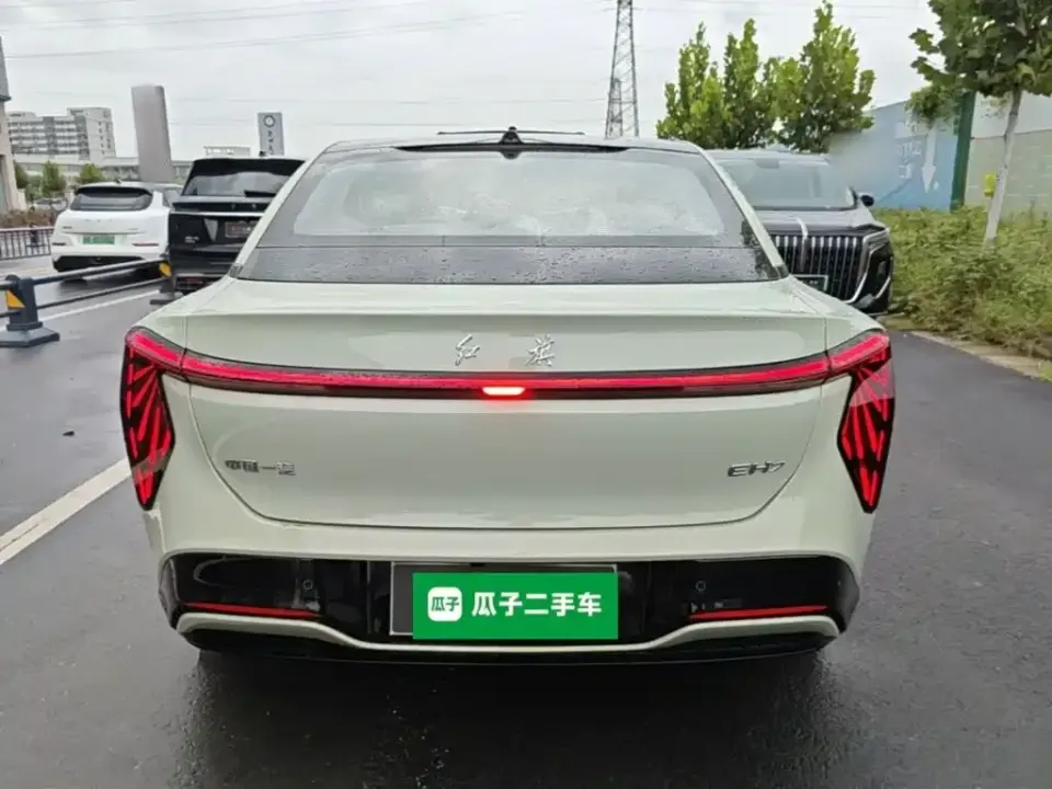 Hongqi Hongqi EH7