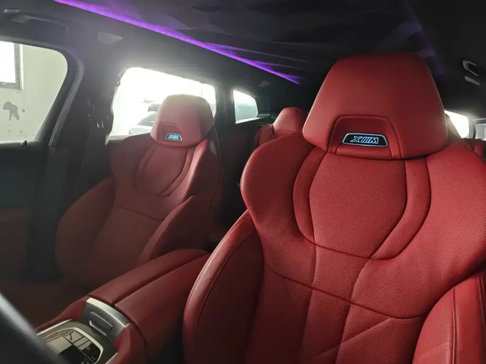 BMW XM