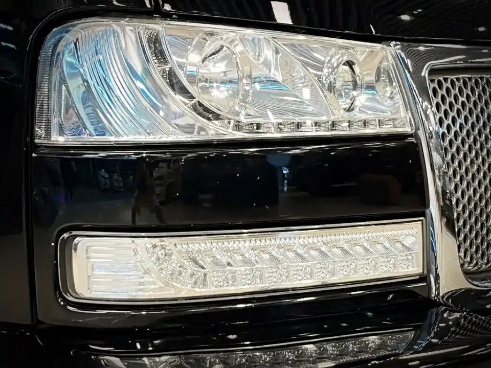 GMC Savana