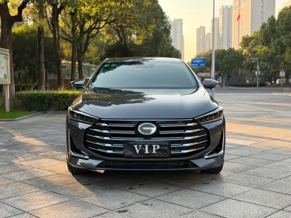 GAC Trumpchi GA8