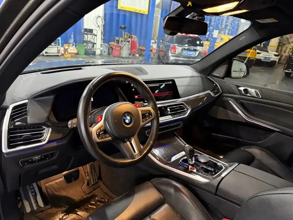 BMW X5 M