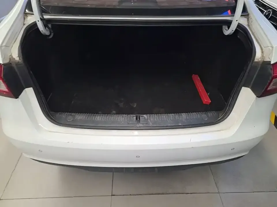 Roewe 360