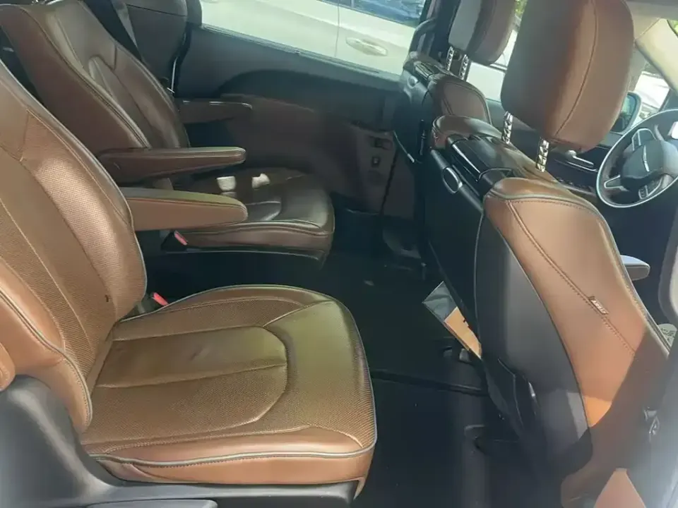 Chrysler Grand Voyager (Import)