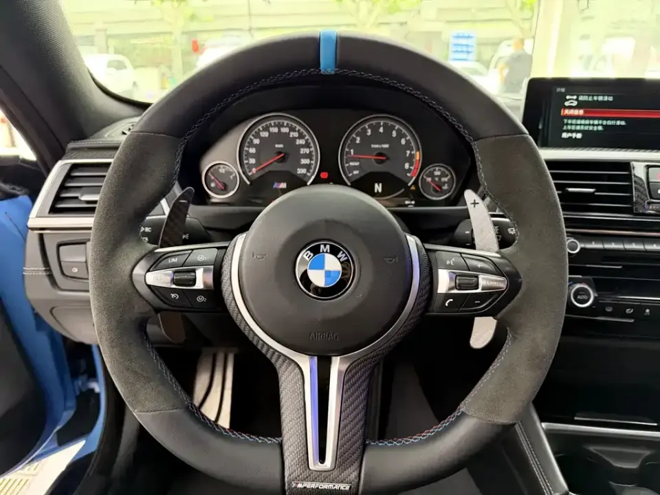 BMW M4