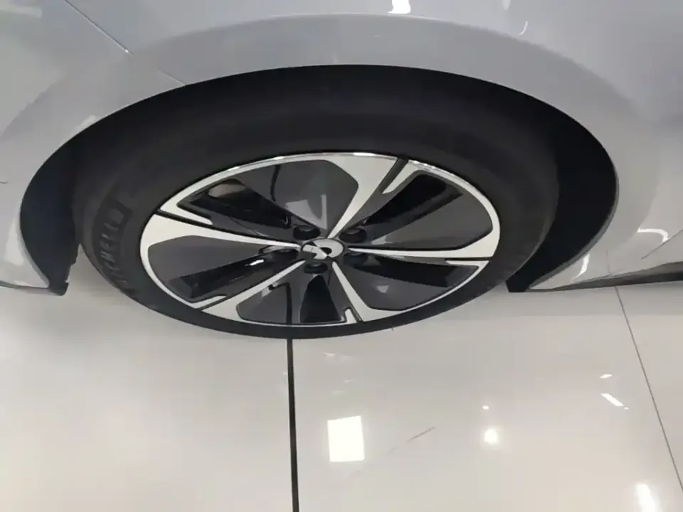 Nio ET5T