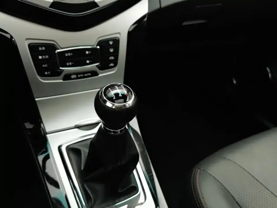 BYD Surui