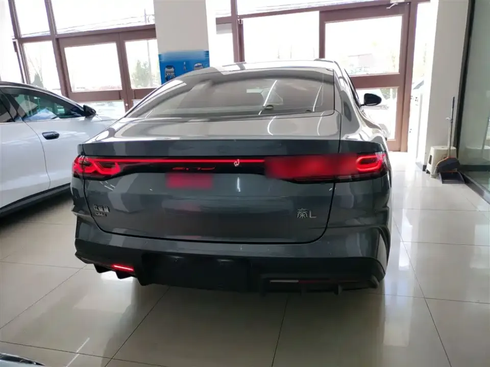 BYD Qin L