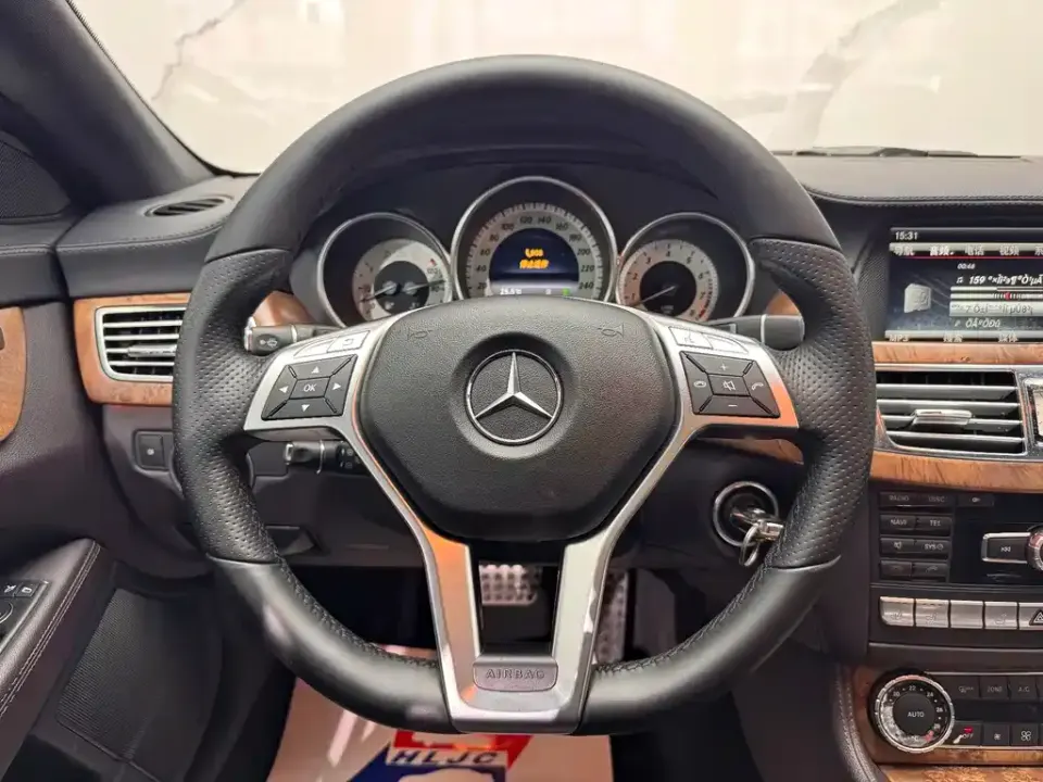 Mercedes-Benz CLS