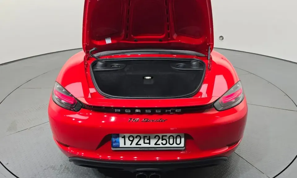 Porsche 718