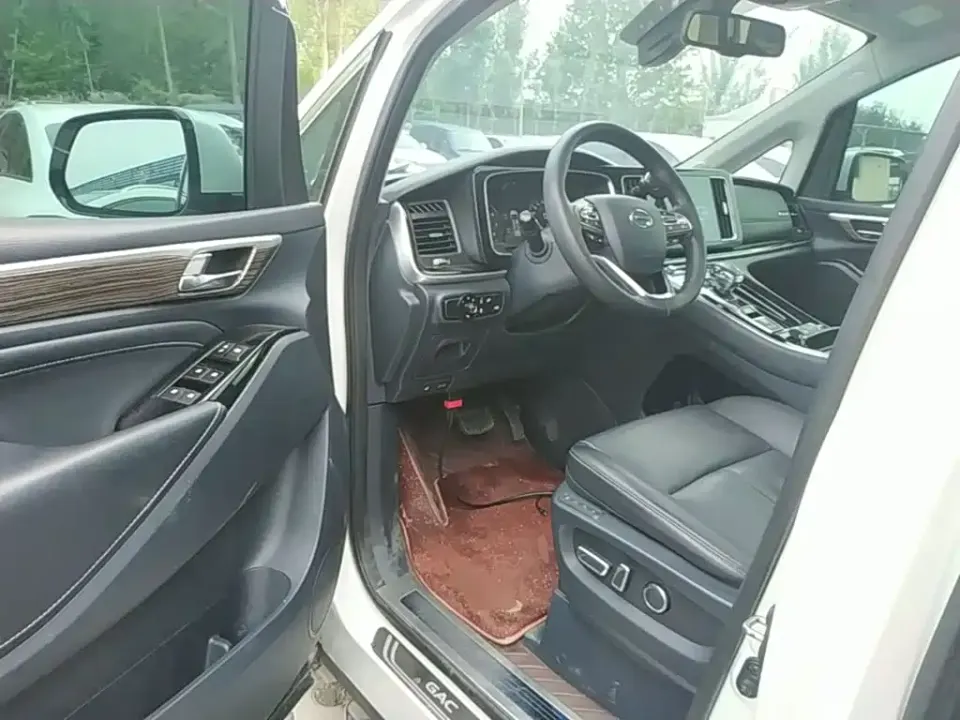 GAC Trumpchi M8