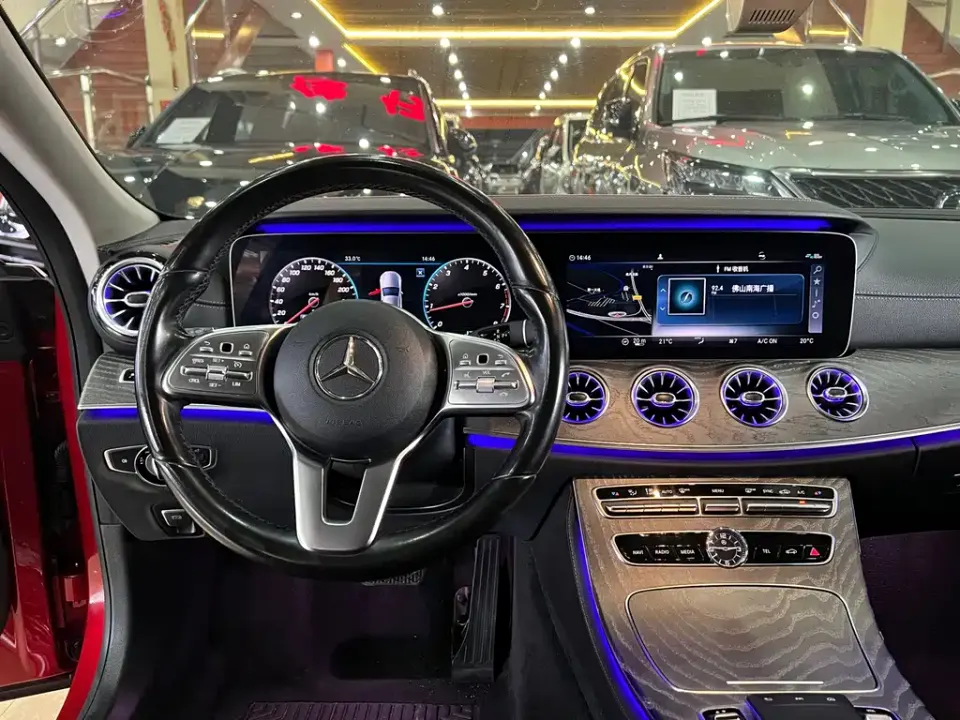 Mercedes-Benz CLS
