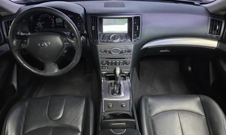 Infiniti G