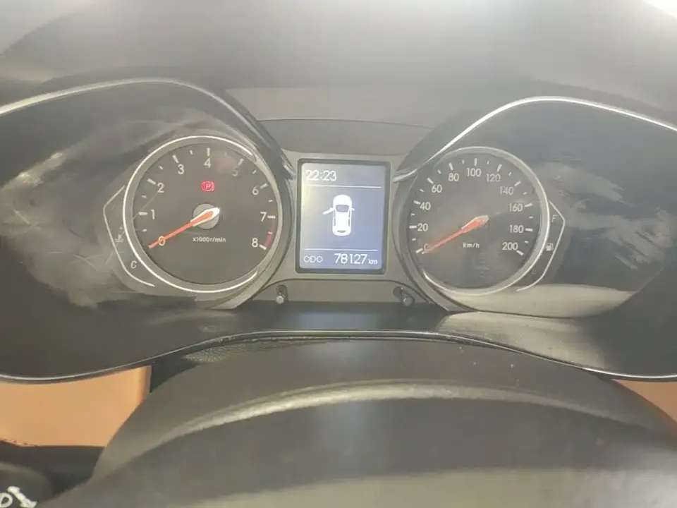 BAIC Senova X35