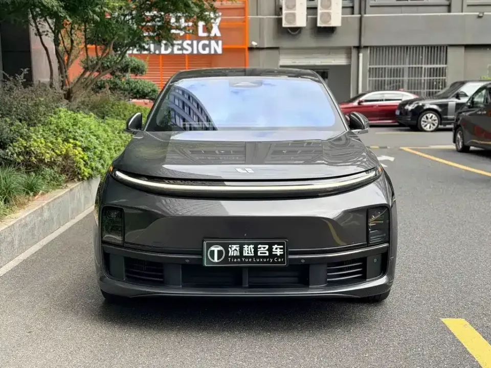 Li Li L7