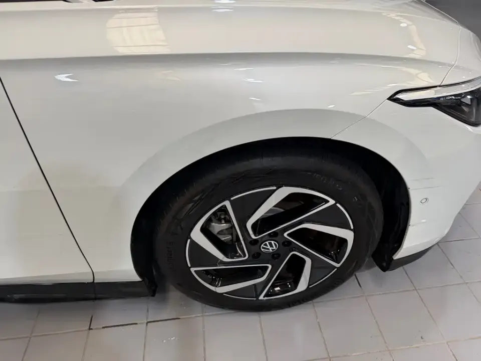 Volkswagen ID.7 VIZZION