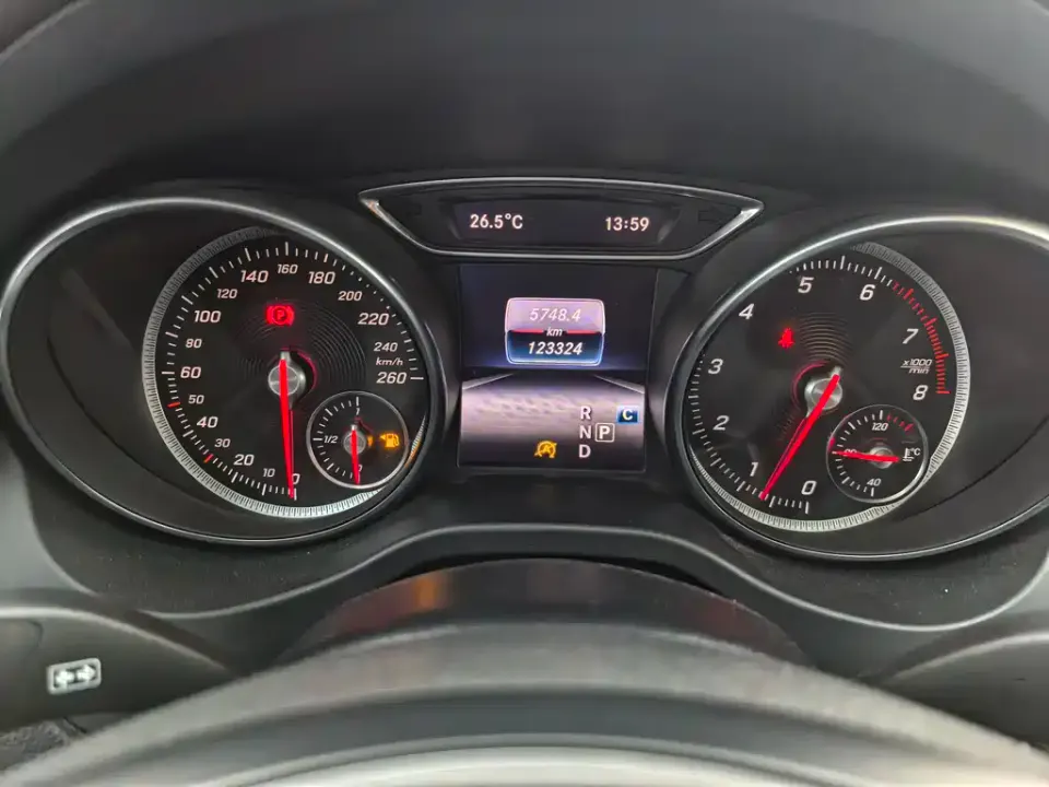 Mercedes-Benz GLA