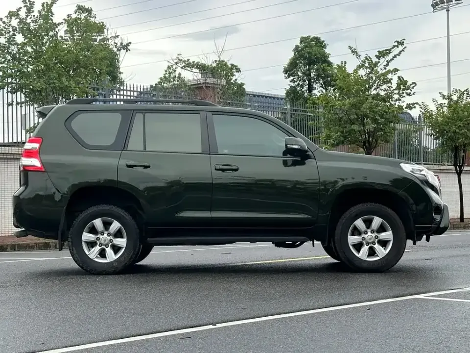 Toyota Prado (Import)