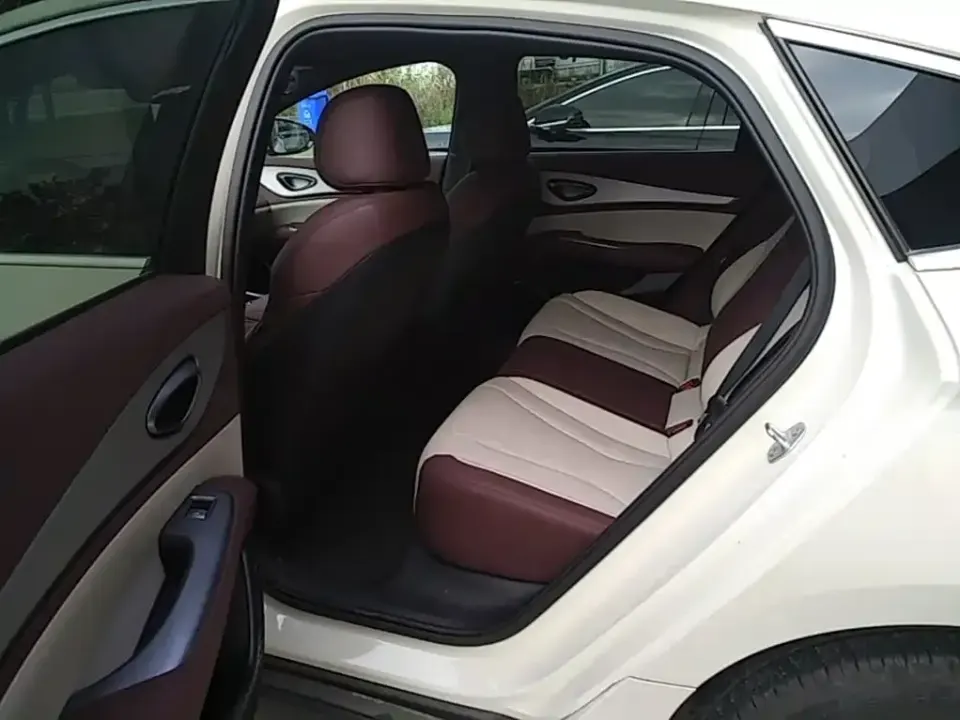 BYD Seal 07 DM-i