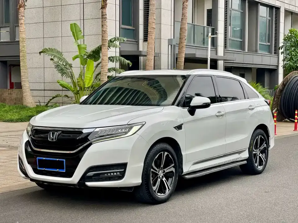 Honda UR-V