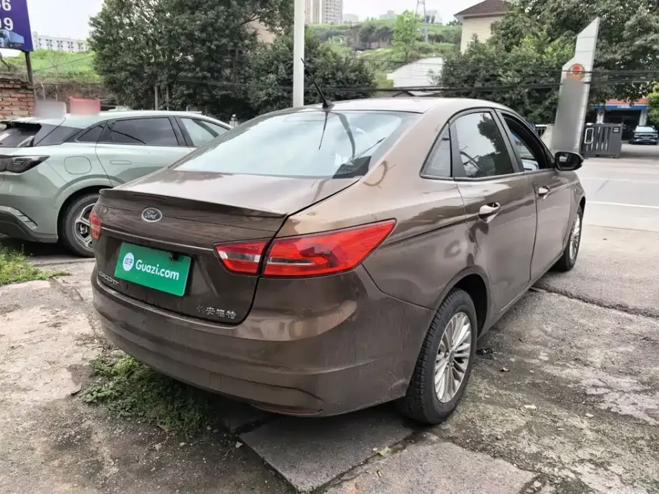 Ford Escort