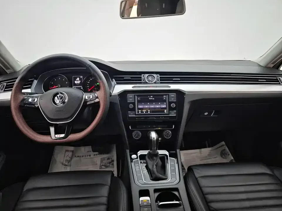 Volkswagen Magotan